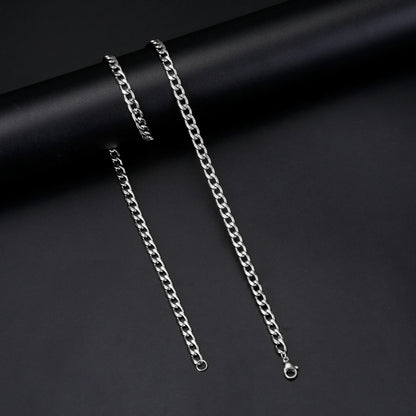 Stainless Steel Curb Chain Necklace – Multiple Thickness Options