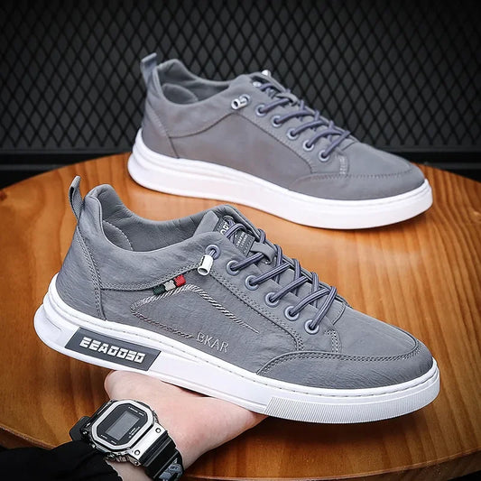 Men's Casual Lace-up Sneakers - Low and Modern Casual Shoes