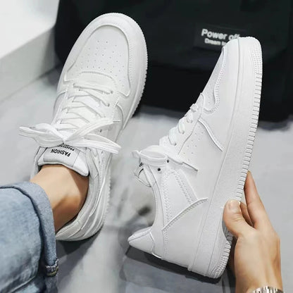 Men’s Classic Sneakers – Casual Streetwear