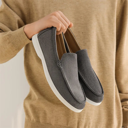 Loafer aus Leder und Wildleder – Klassischer britischer Stil, Herrenschuh 