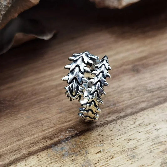 Spine Wrap Ring – Adjustable Gothic Vertebrae-Inspired Band