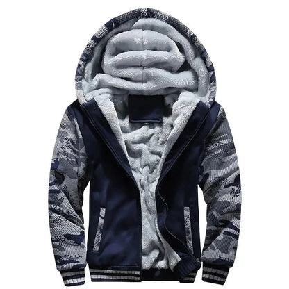 Men’s Fleece-Lined Hoodie with Camouflage Sleeves and Full Insulation