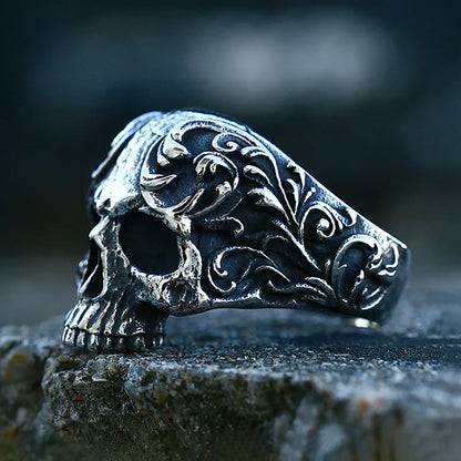 Baroque Skull Ring – Gothic Stainless Steel Statement Jewelry for Men