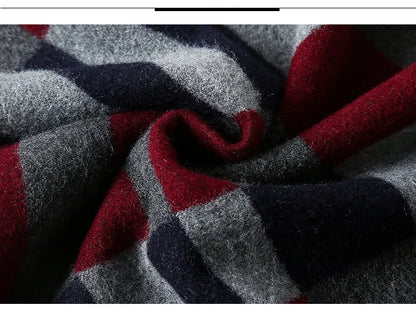 Men’s Scarf – Modern and Versatile Style