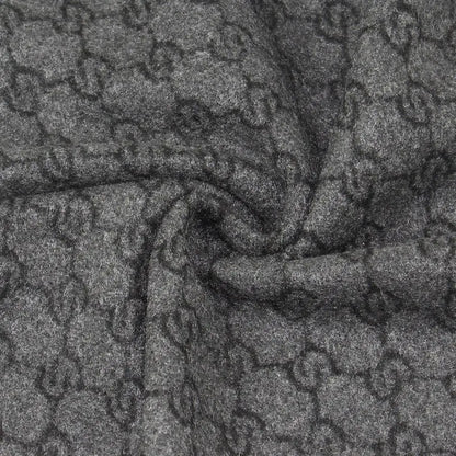 Men’s Modern Patterned Scarf – Style and Sophistication