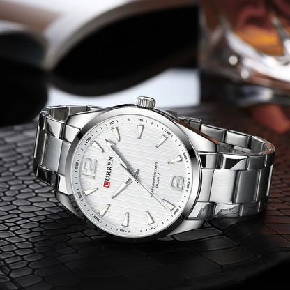 Classic Men’s Watch with Minimalist Design and Metal Band