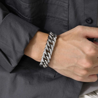 Men’s Stainless Steel Thick Link Bracelet