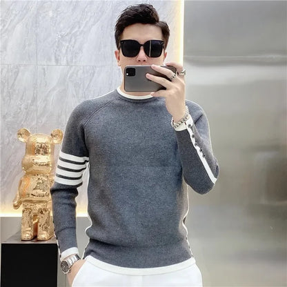 Men’s Slim Fit Knit Sweater – Minimalist Style with a Modern Touch