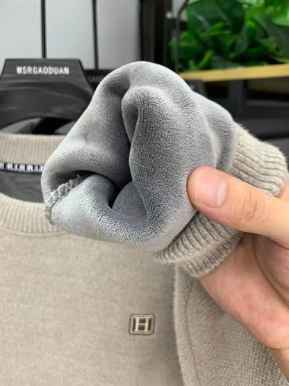 Men’s Minimalist Knit Sweater with Inner Warm Lining – Timeless Comfort with Urban Sophistication