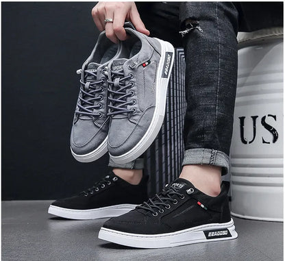 Men's Casual Lace-up Sneakers - Low and Modern Casual Shoes