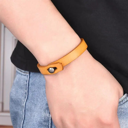 Herrenarmband – Minimalistischer Stil mit Magnetverschluss
