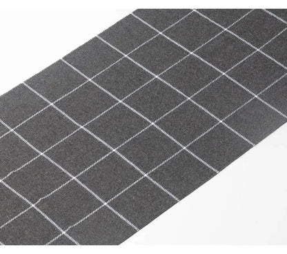 Men’s Checkered Scarf – Stylish with Fringes