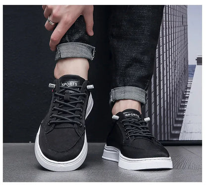 Men's Casual Lace-up Sneakers - Low and Modern Casual Shoes