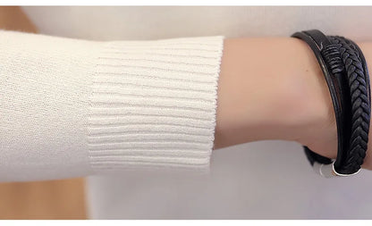 Men’s Sweater with Vertical Stripe Detail