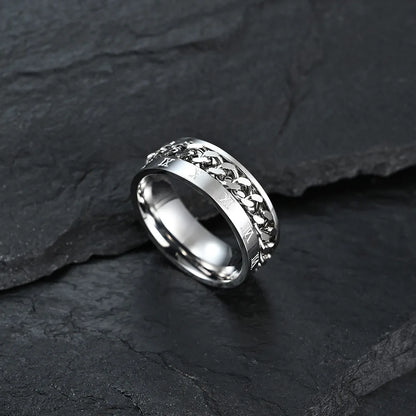 Chain Band Ring – Urban Style with Roman Detailing